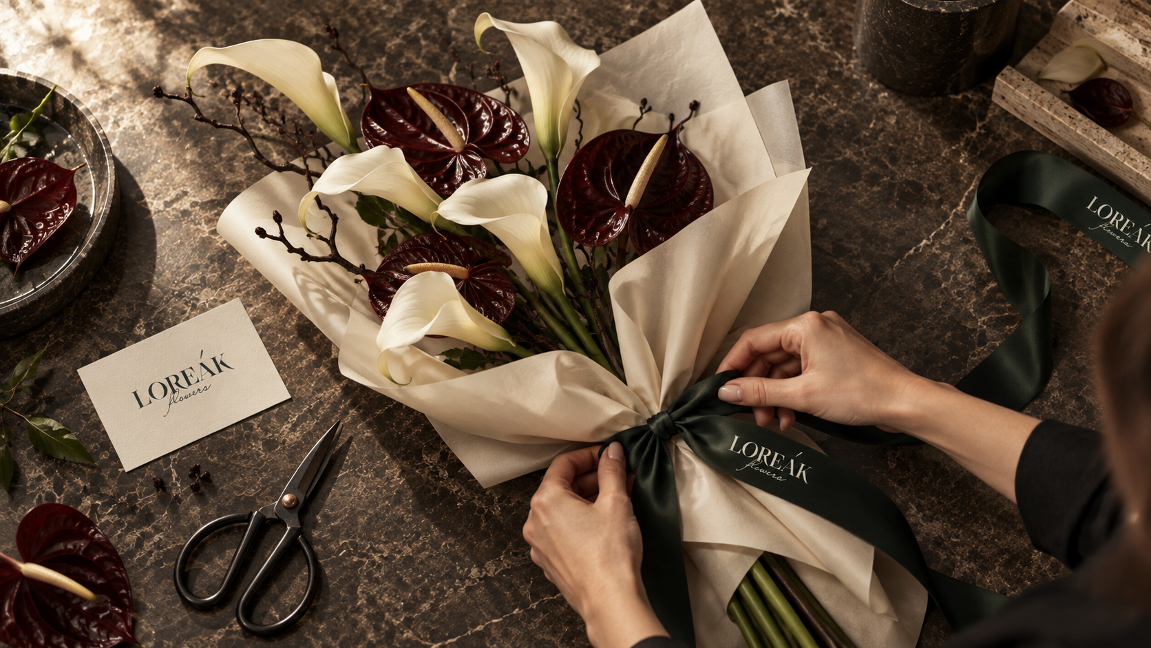 Визуализация фирменных носителей «LOREÁK Flowers»